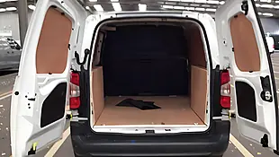 Used 2022 Vauxhall Combo Dynamic White - Interior and Exterior details 7