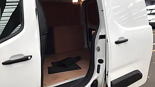 Used 2022 Vauxhall Combo Dynamic White - Interior and Exterior details 8