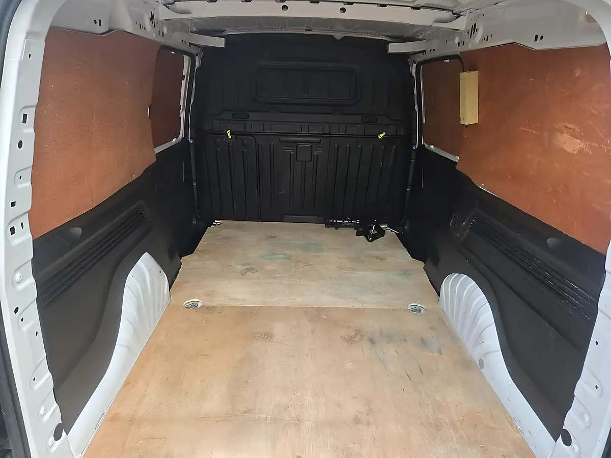 Used 2022 Vauxhall Combo H1 Sportive White - Interior and Exterior details 11