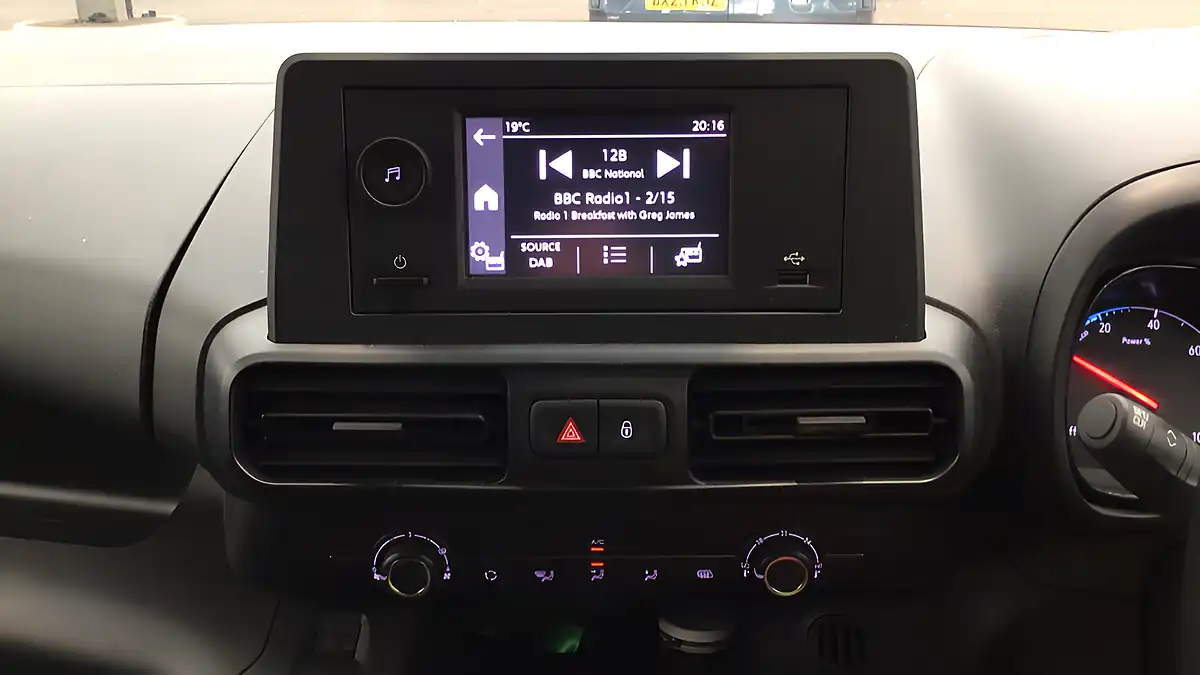Used 2022 Vauxhall Combo L1H1 2300 Dynamic White - Interior and Exterior details 12