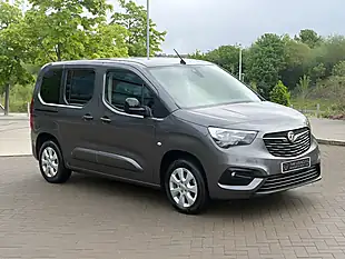 Used 2022 Vauxhall Combo Life Electric Se Grey - Interior and Exterior details 2