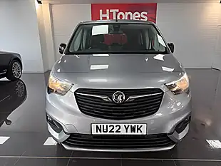 Used 2022 Vauxhall Combo Life Electric Se Grey - Interior and Exterior details 17