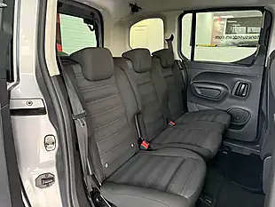 Used 2022 Vauxhall Combo Life Electric Se Grey - Interior and Exterior details 4