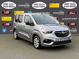 Used 2022 Vauxhall Combo Life Se Grey - Interior and Exterior details 4