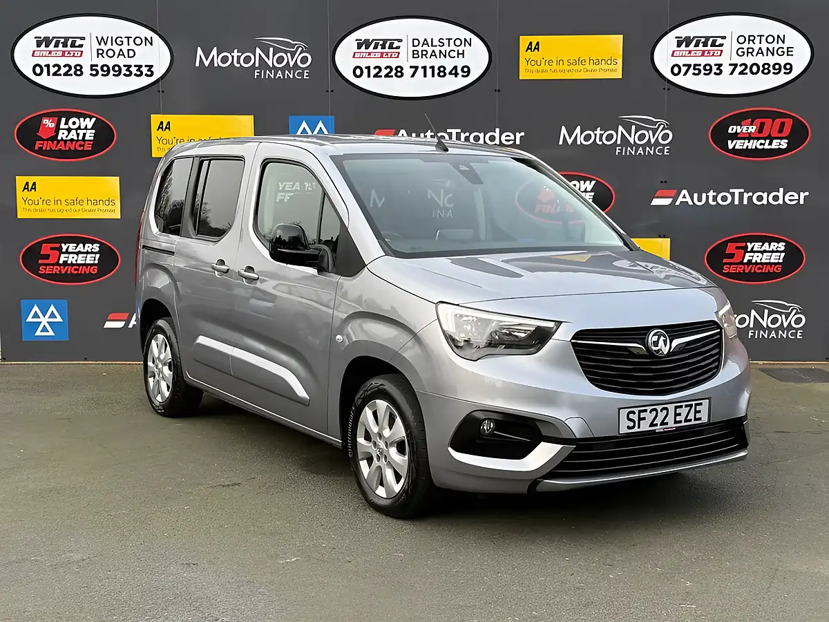 Used 2022 Vauxhall Combo Life Se Grey - Interior and Exterior details 4