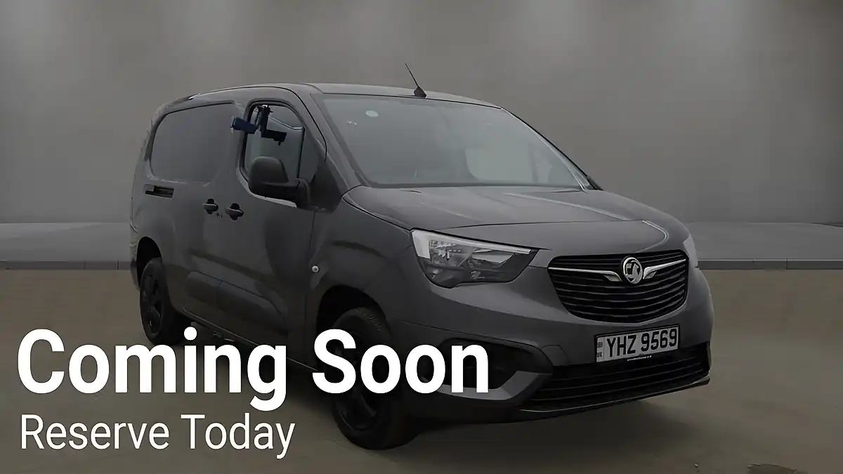 Used 2022 Vauxhall Combo Sportive Grey - Front View