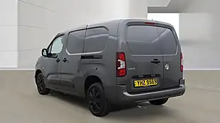 Used 2022 Vauxhall Combo Sportive Grey - Interior and Exterior details 4