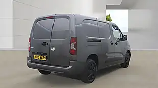 Used 2022 Vauxhall Combo Sportive Grey - Interior and Exterior details 5