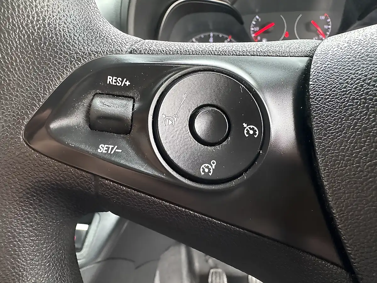 Used 2022 Vauxhall Combo Sportive Grey - Interior and Exterior details 11