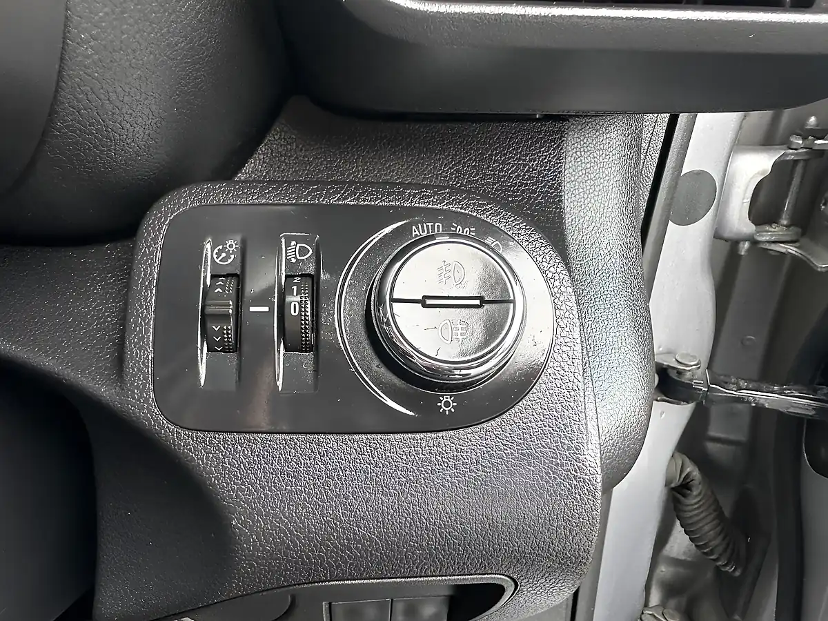 Used 2022 Vauxhall Combo Sportive Grey - Interior and Exterior details 14