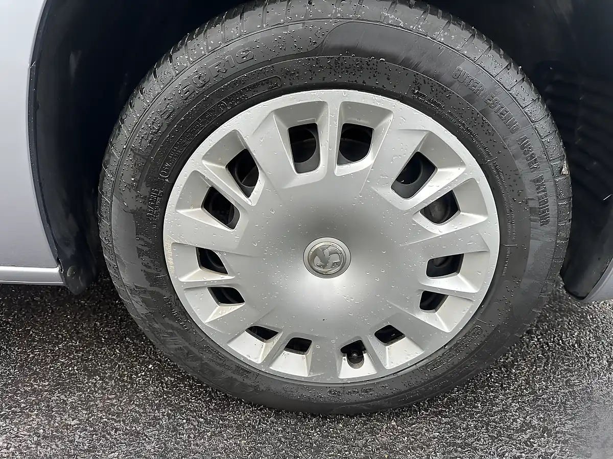 Used 2022 Vauxhall Combo Sportive Grey - Interior and Exterior details 7