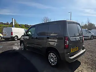 Used 2022 Vauxhall Combo Sportive Grey - Interior and Exterior details 13