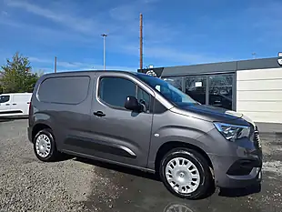 Used 2022 Vauxhall Combo Sportive Grey - Interior and Exterior details 2