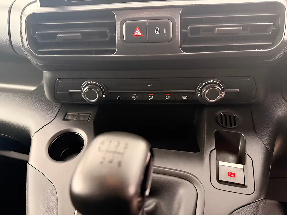 Used 2022 Vauxhall Combo Sportive L1 Swb Grey - Interior and Exterior details 20