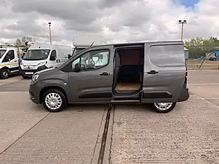 Used 2022 Vauxhall Combo Sportive L1 Swb Grey - Interior and Exterior details 8