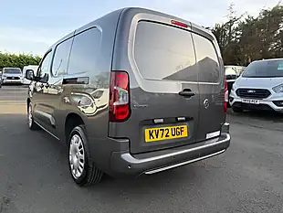 Used 2022 Vauxhall Combo Sportive L2 Grey - Interior and Exterior details 15