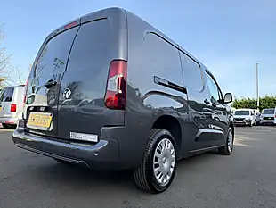 Used 2022 Vauxhall Combo Sportive L2 Grey - Interior and Exterior details 19