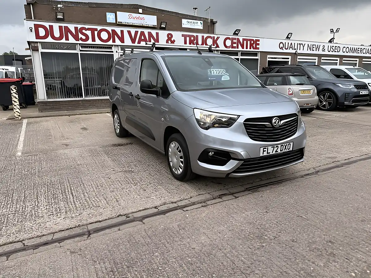Used 2022 Vauxhall Combo Sportive L2 Lwb Grey - Front View