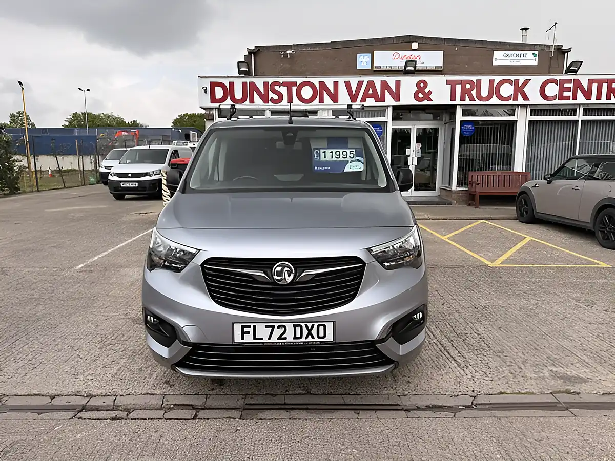 Used 2022 Vauxhall Combo Sportive L2 Lwb Grey - Interior and Exterior details 14