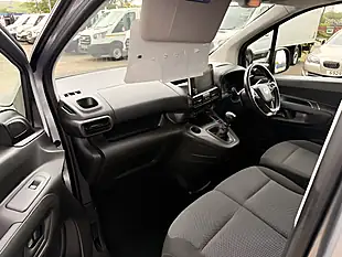 Used 2022 Vauxhall Combo Sportive L2 Lwb Grey - Interior and Exterior details 17