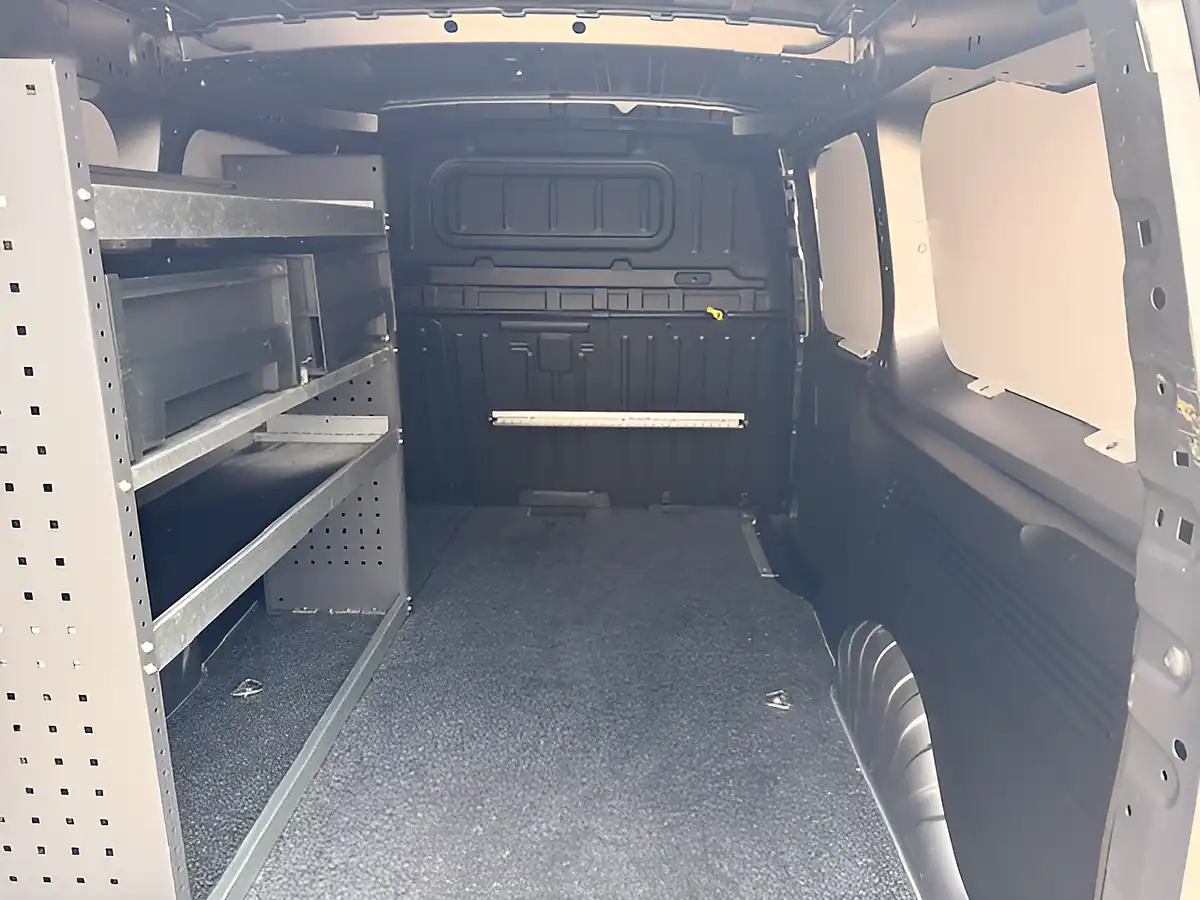 Used 2022 Vauxhall Combo Sportive L2 Lwb Grey - Interior and Exterior details 8