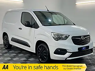 Used 2022 Vauxhall Combo Sportive White - Interior and Exterior details 2