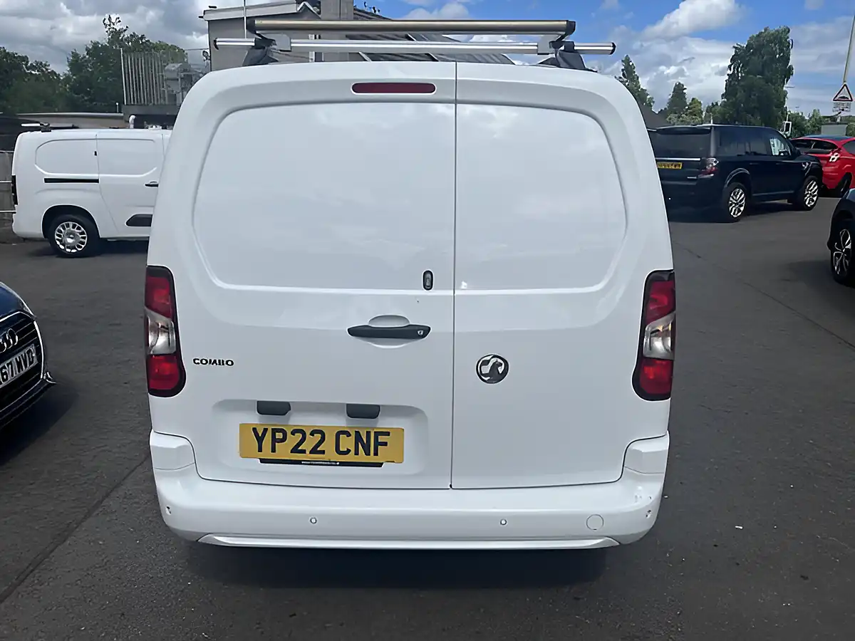 Used 2022 Vauxhall Combo Sportive White - Interior and Exterior details 19