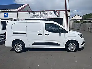 Used 2022 Vauxhall Combo Sportive White - Interior and Exterior details 2