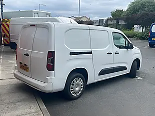 Used 2022 Vauxhall Combo Sportive White - Interior and Exterior details 3