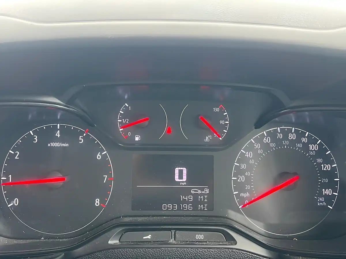 Used 2022 Vauxhall Combo Sportive White - Interior and Exterior details 6