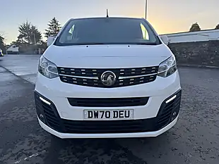 Used 2022 Vauxhall Combo Sportive White - Interior and Exterior details 2