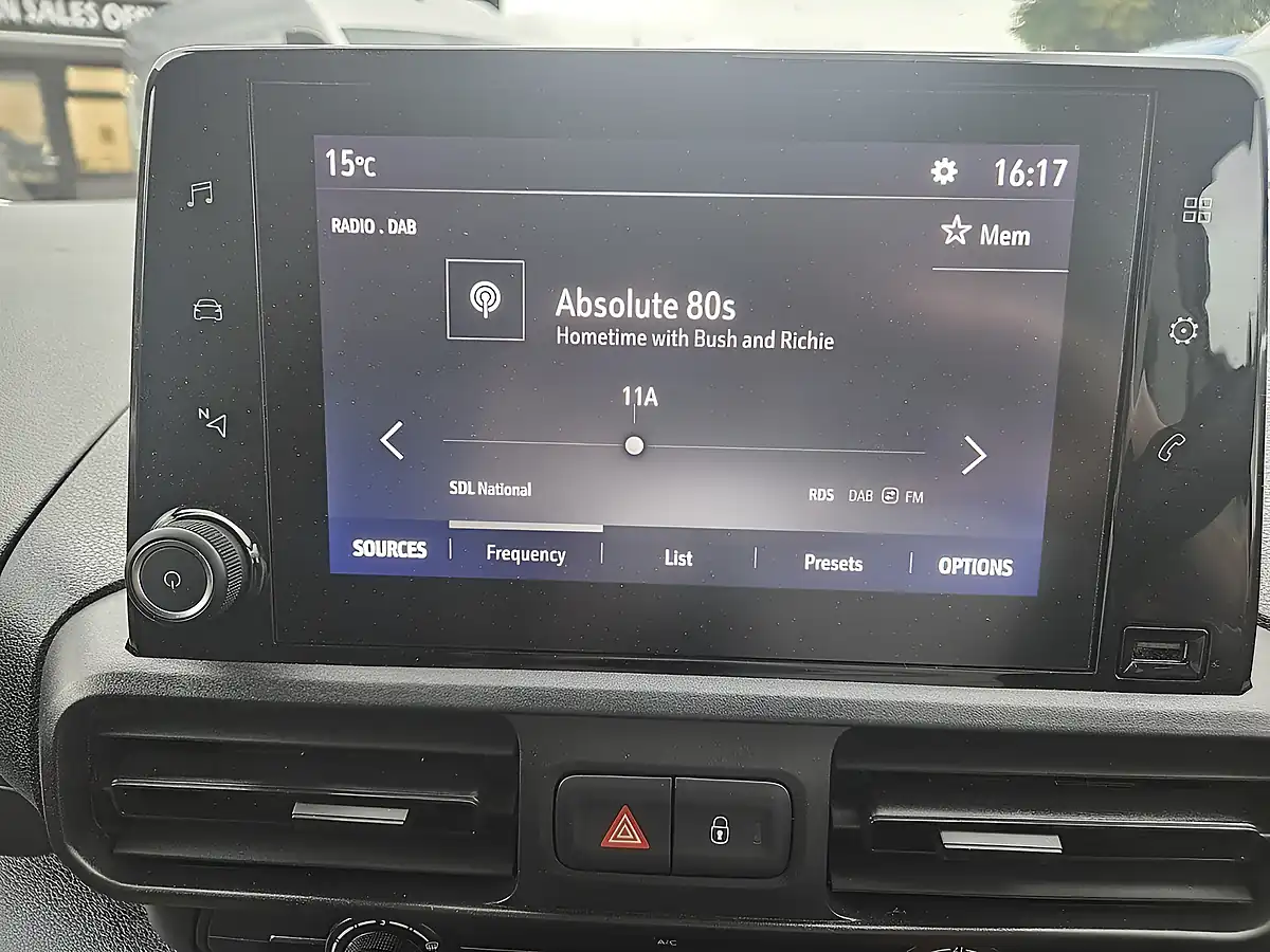 Used 2022 Vauxhall Combo Sportive White - Interior and Exterior details 14