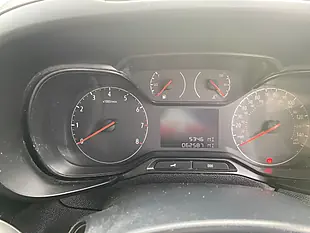 Used 2022 Vauxhall Combo Sportive White - Interior and Exterior details 16