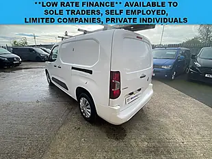 Used 2022 Vauxhall Combo Sportive White - Interior and Exterior details 6