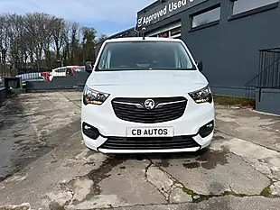 Used 2022 Vauxhall Combo Sportive White - Interior and Exterior details 2