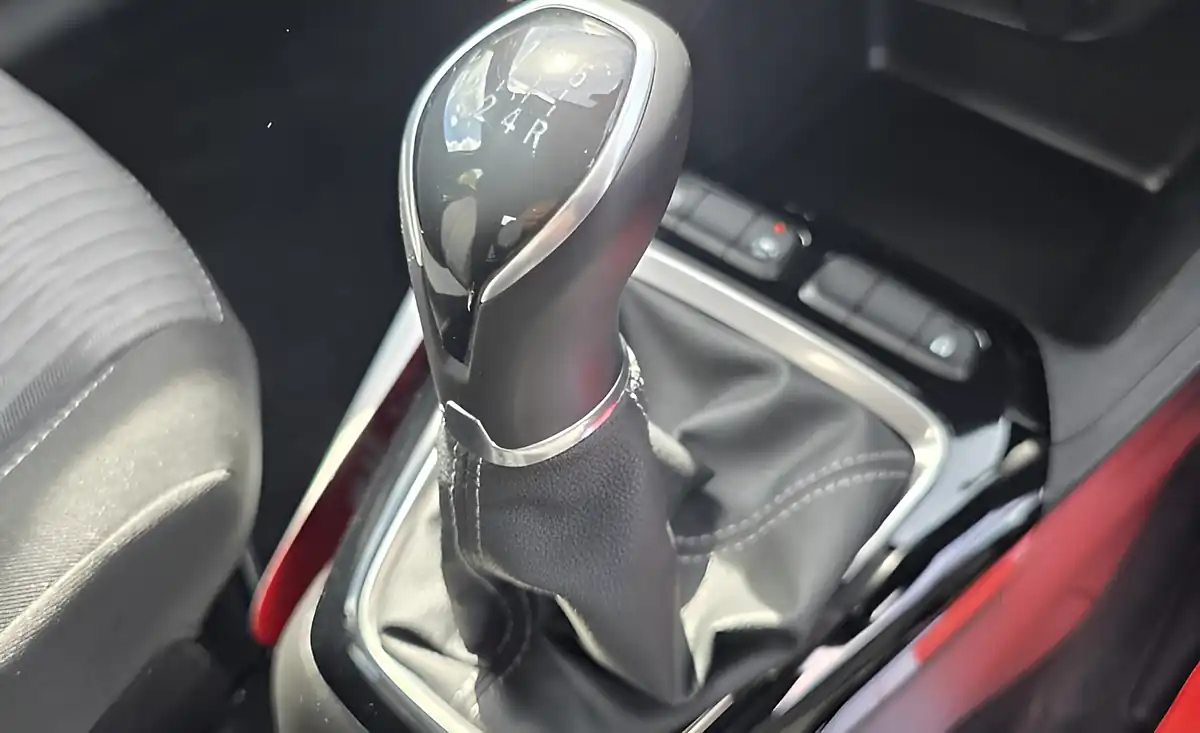 Used 2022 Vauxhall Corsa Design Edition Orange Fizz - Interior and Exterior details 17