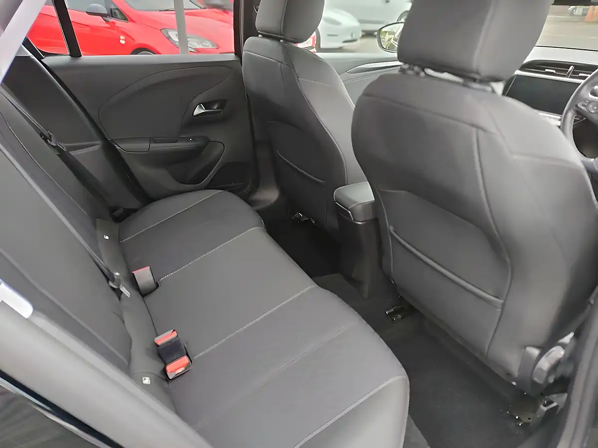 Used 2022 Vauxhall Corsa Electric Elite Premium Diamond Black - Interior and Exterior details 12