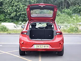 Used 2022 Vauxhall Corsa Electric Se Premium Red - Interior and Exterior details 7