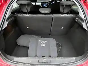 Used 2022 Vauxhall Corsa Electric Se Premium Red - Interior and Exterior details 8