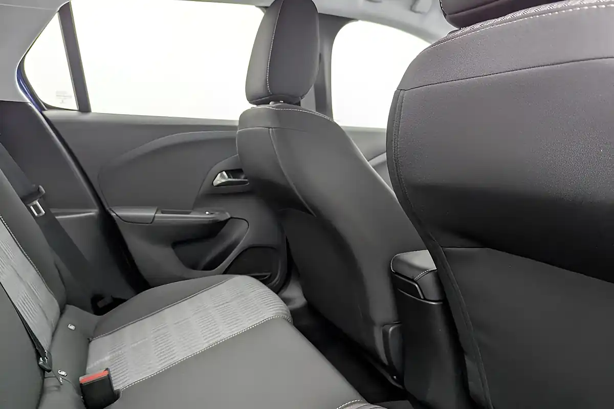 Used 2022 Vauxhall Corsa Electric Se Premium Voltaic Blue - Interior and Exterior details 11
