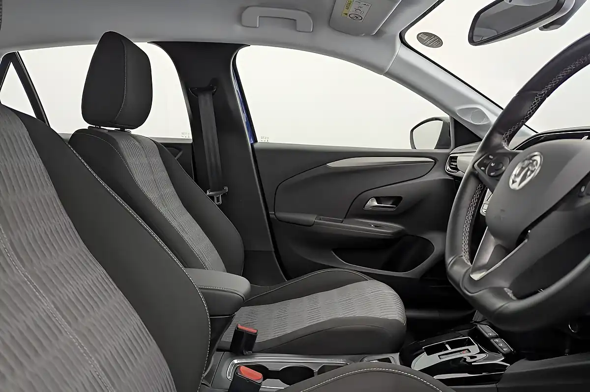 Used 2022 Vauxhall Corsa Electric Se Premium Voltaic Blue - Interior and Exterior details 3