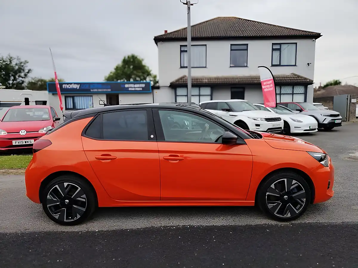 Used 2022 Vauxhall Corsa Electric Sri Premium Orange - Interior and Exterior details 7