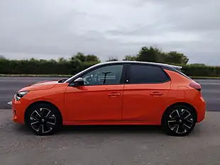 Used 2022 Vauxhall Corsa Electric Sri Premium Orange - Interior and Exterior details 8