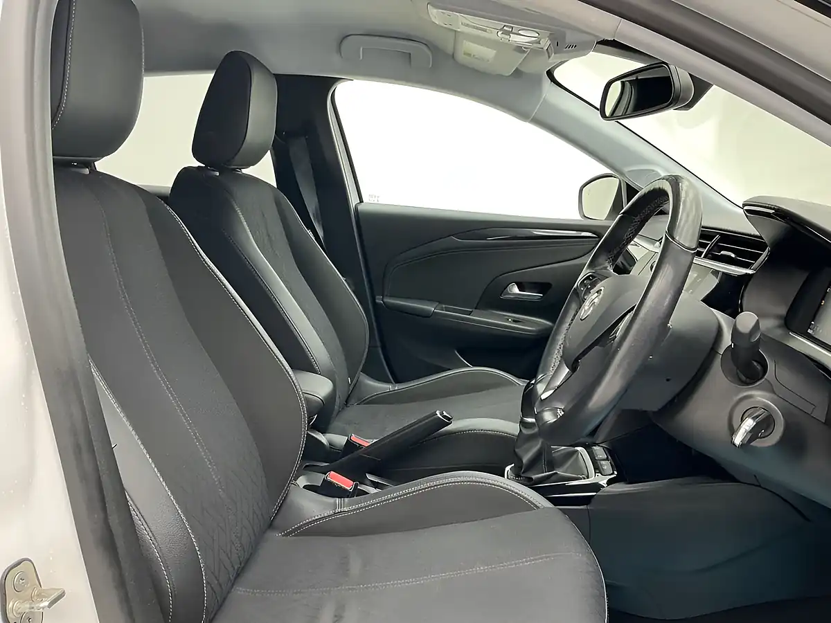 Used 2022 Vauxhall Corsa Elite Edition Jade White - Interior and Exterior details 9