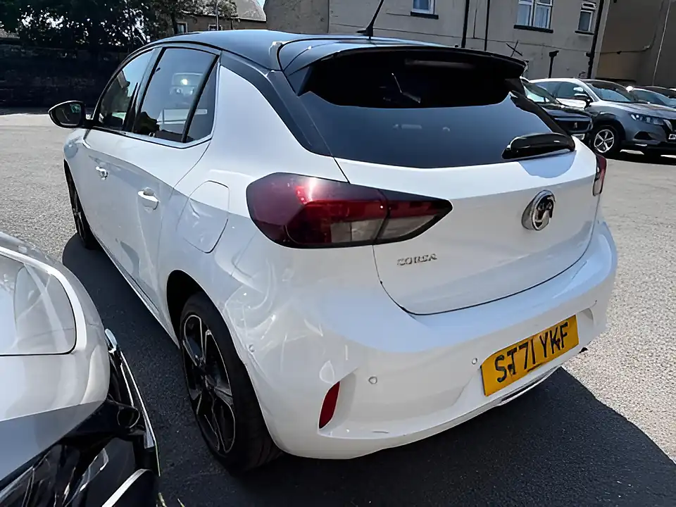 Used 2022 Vauxhall Corsa Elite Edition White - Interior and Exterior details 3