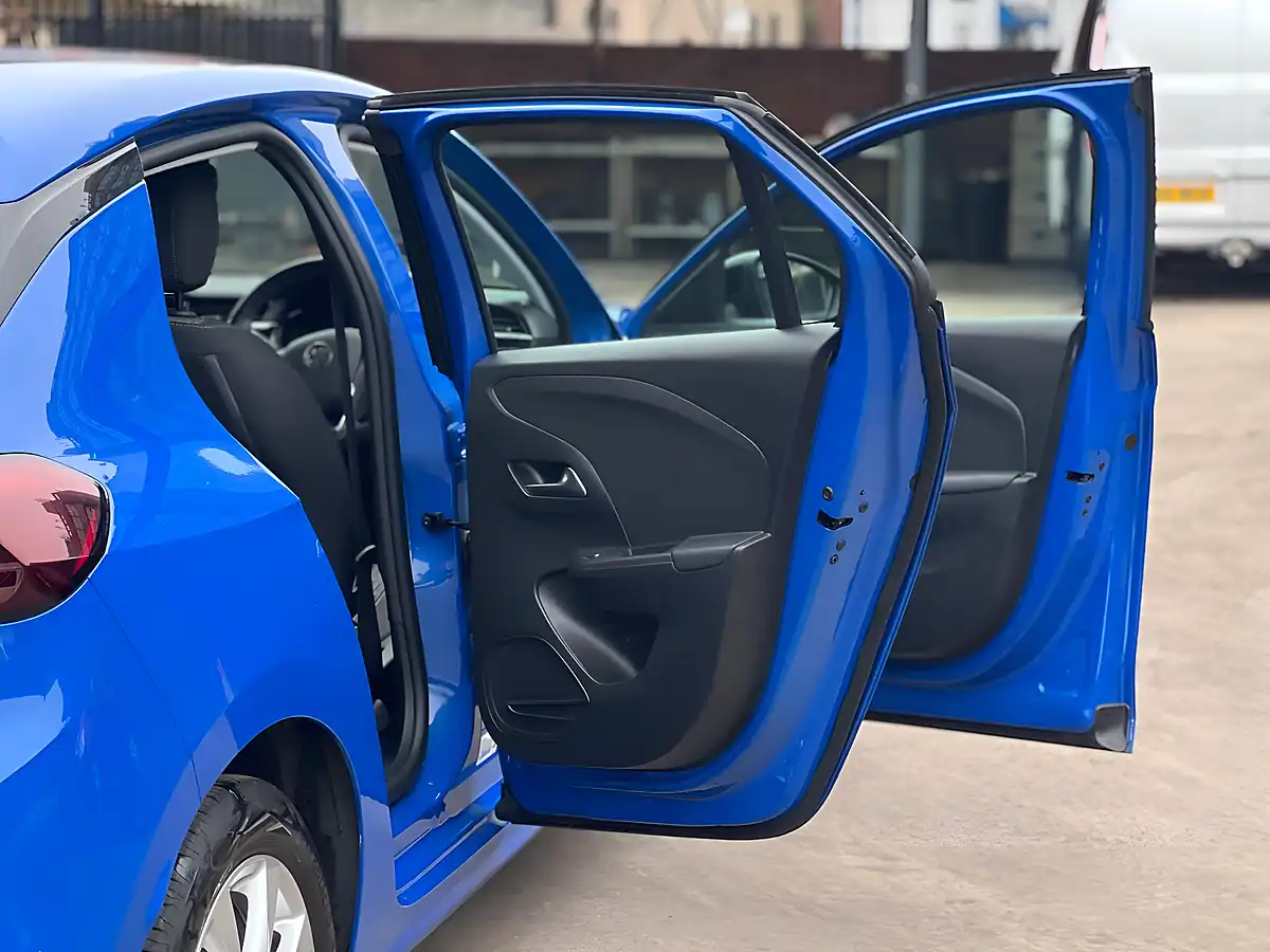 Used 2022 Vauxhall Corsa Se Edition Blue - Interior and Exterior details 13