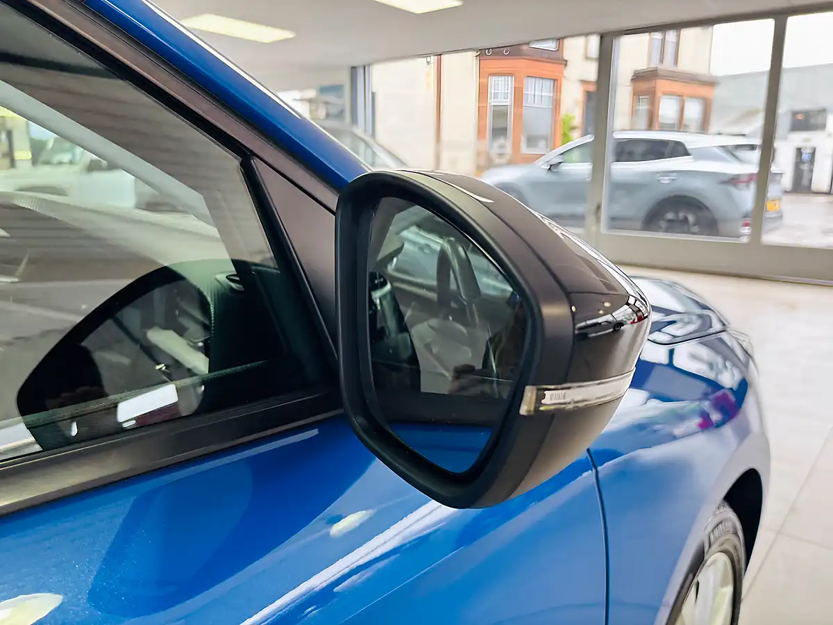 Used 2022 Vauxhall Corsa Se Edition Euro 6 5dr Blue - Interior and Exterior details 9