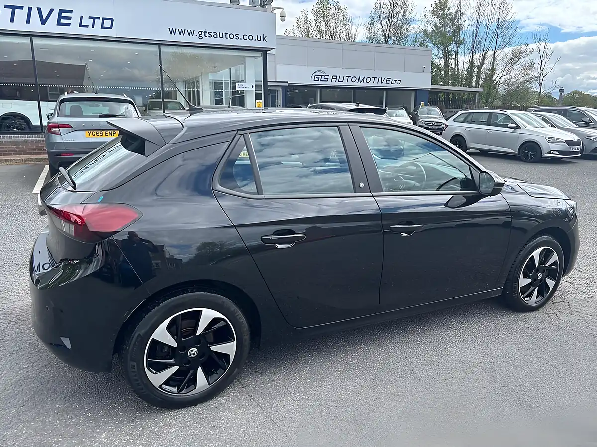 Used 2022 Vauxhall Corsa Se Premium Diamond Black - Interior and Exterior details 15