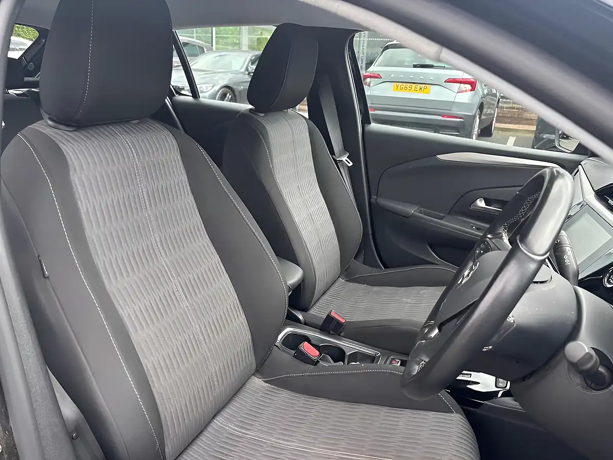 Used 2022 Vauxhall Corsa Se Premium Diamond Black - Interior and Exterior details 3