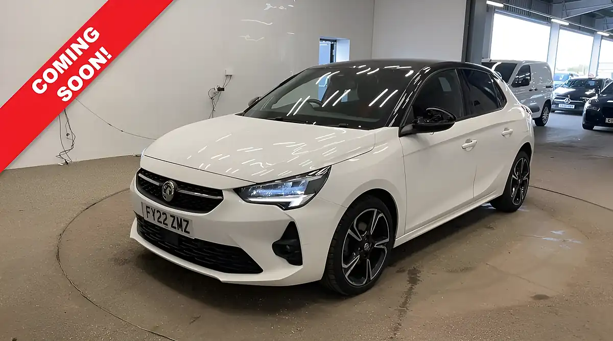 Used 2022 Vauxhall Corsa Sri Edition White - Front View